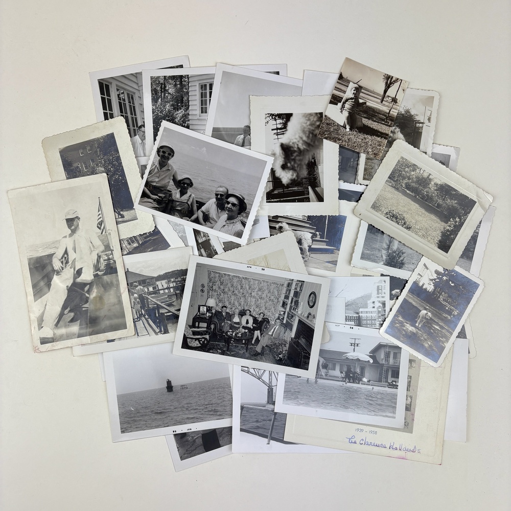 Vintage 1930s-50s Photographs 50pc Lot MCM‎ Families Pets Americana Collectible